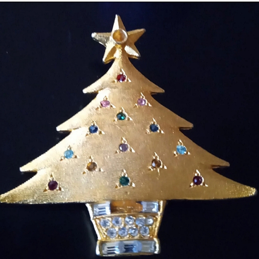 DeNikola Rare Signed Christmas Tree Brooch/Pin, gold tone, rhinestones, vtg